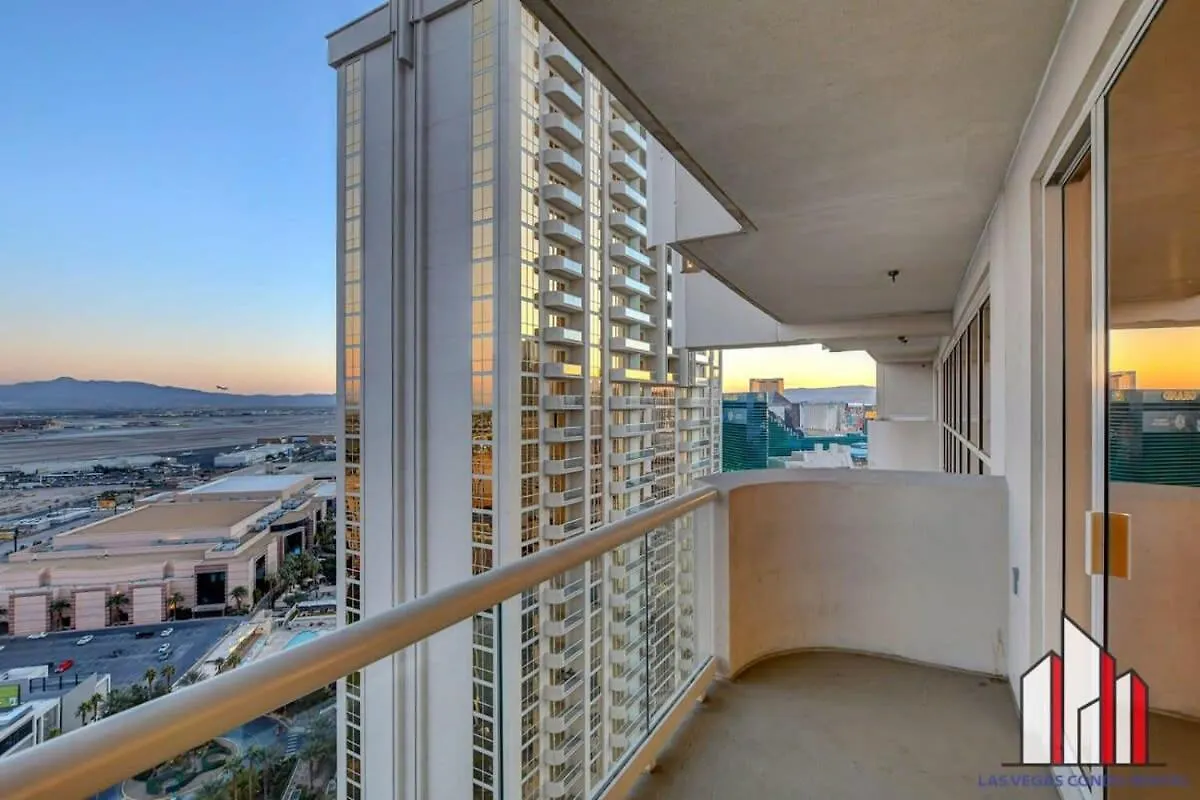 Semesterbostad Mgm Signature-28-814 1Br 2Ba F1 Pits View Balcony Las Vegas USA
